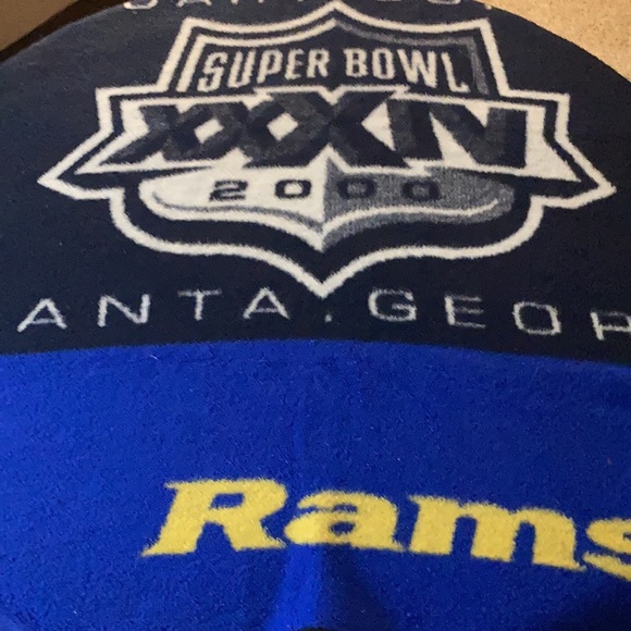 Superbowl  XXXIV throw blanket - Picture 3 of 6